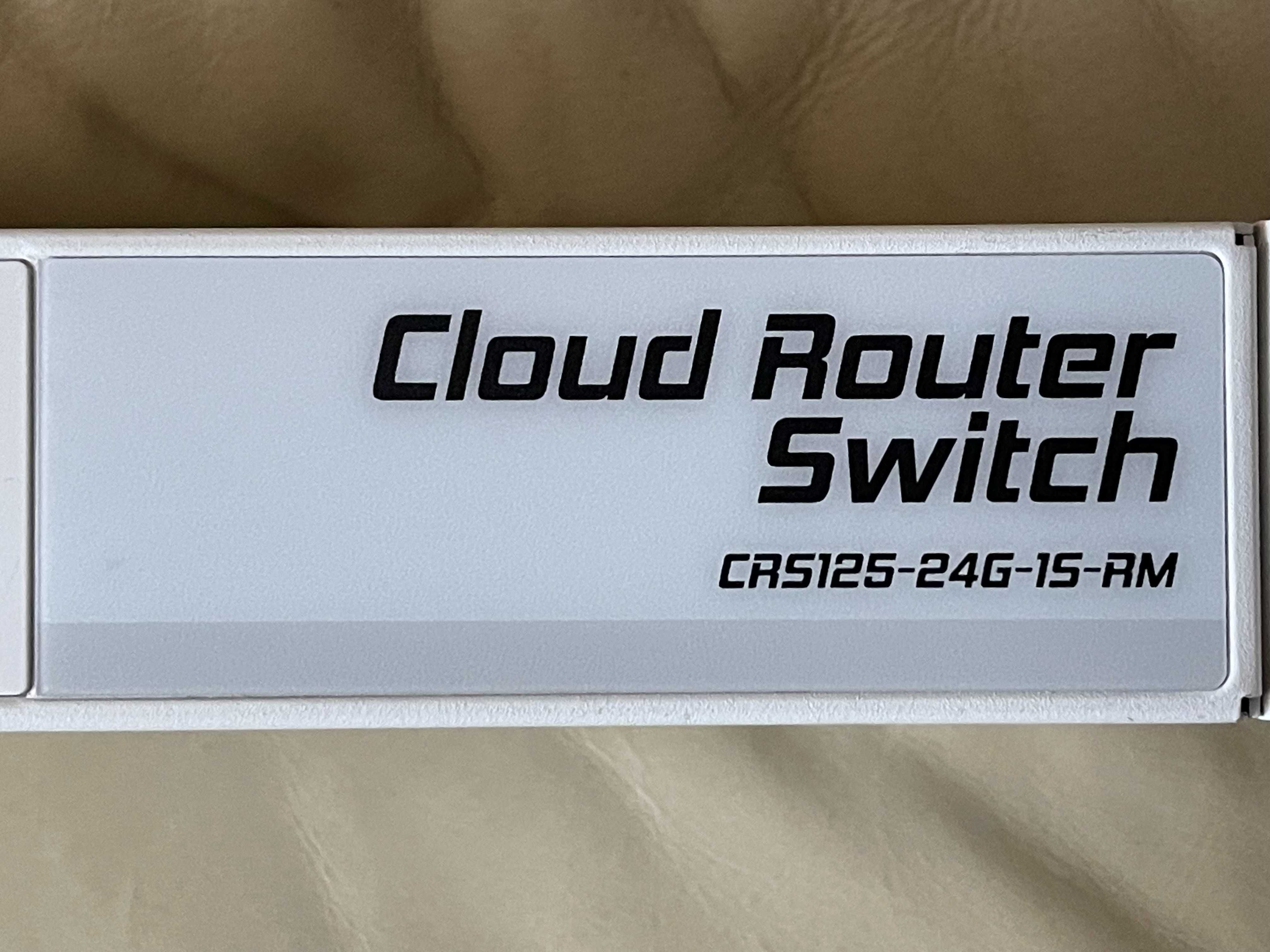 Комутатор керований Mikrotik CRS125-24G-1S-RM