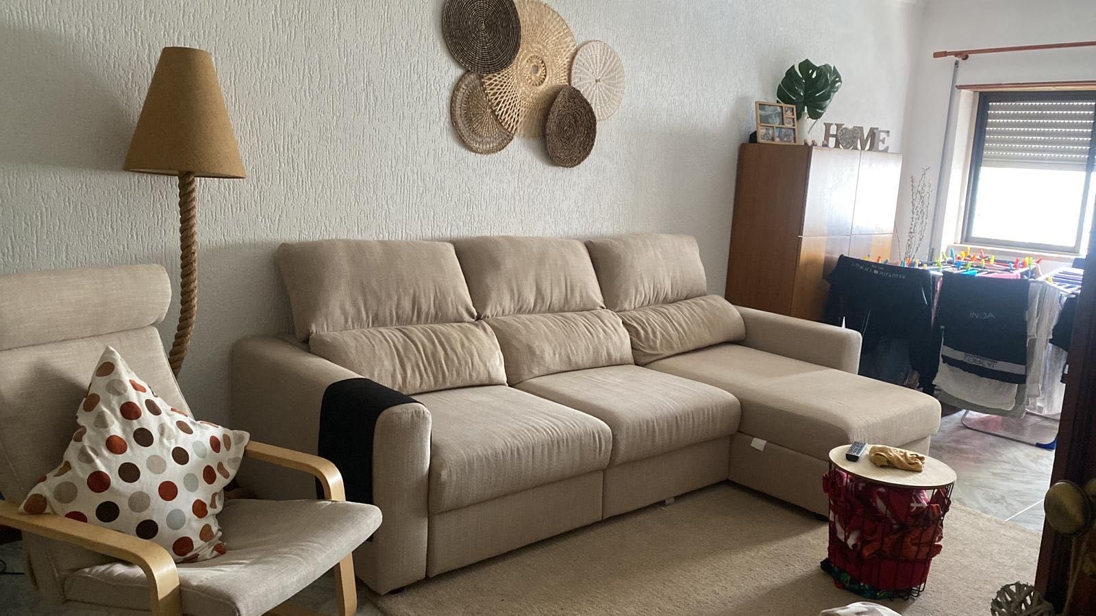 ESKILSTUNA
Sofá 3 lugares c/chaise longue, bege