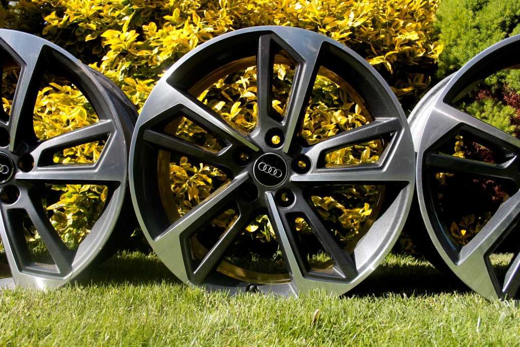 5x112 18 cali Audi A3 A4 A5 A6 A7 A8 8 x 18 ET 40