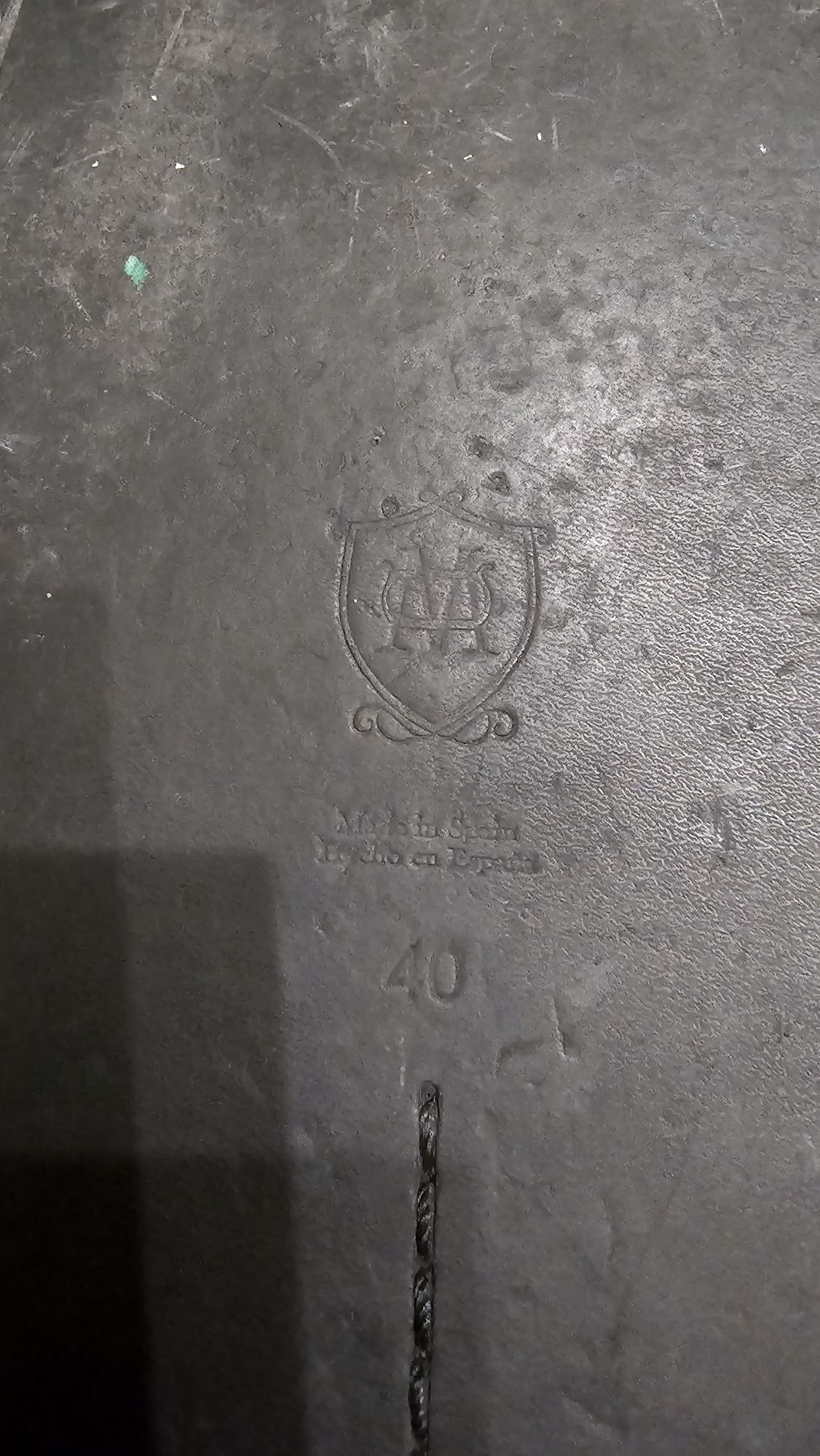 Оригинальные,  кожаные босоножки " Massimo Dutti "40p.
