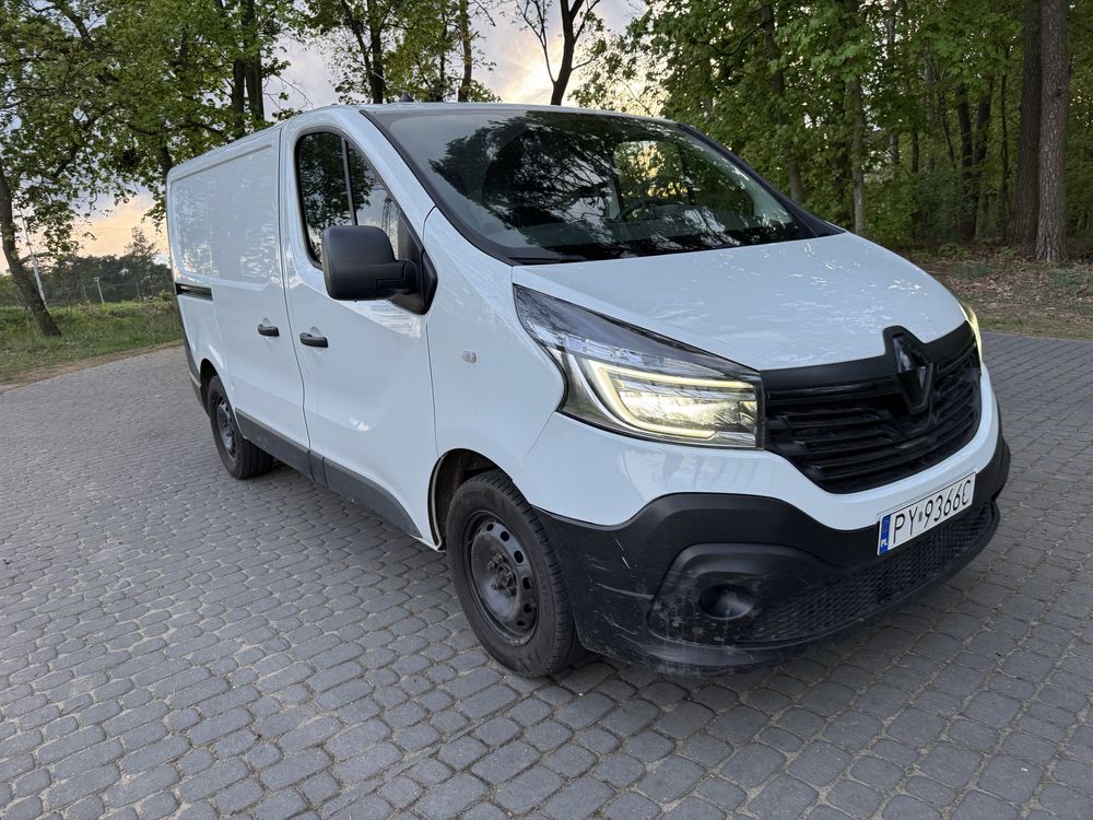 Renault Trafic 3 2.0dci 108 tys 2021rok full led 3os ZAMIANA