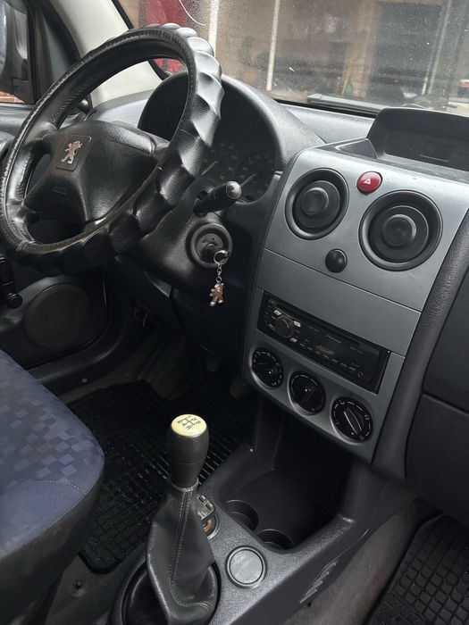 Peugeot Partnet Пежо Партнер