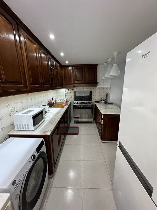 Quarto 2 camas casal+solteiro 5 min. estação de Entroncamento