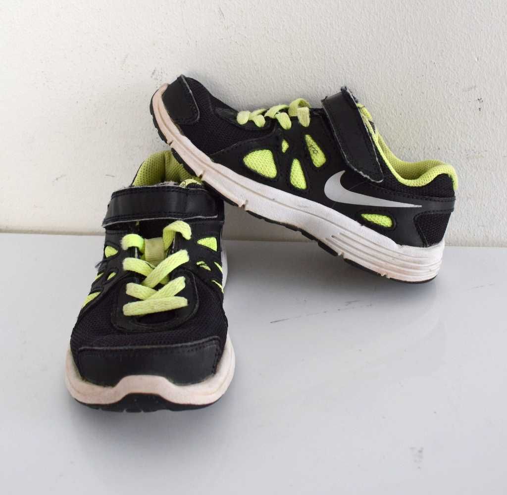 Dziecięce buty Nike Revolution 2 r. 28 ,5 czarne