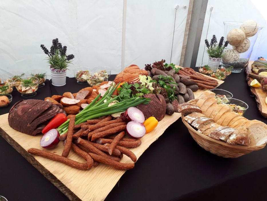 Catering firmowy okolicznościowy komunia wesele dostawa Szczecin