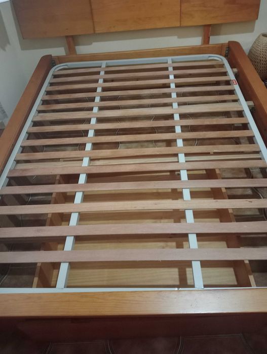 Mobilia de Quarto Excelente estado e barata