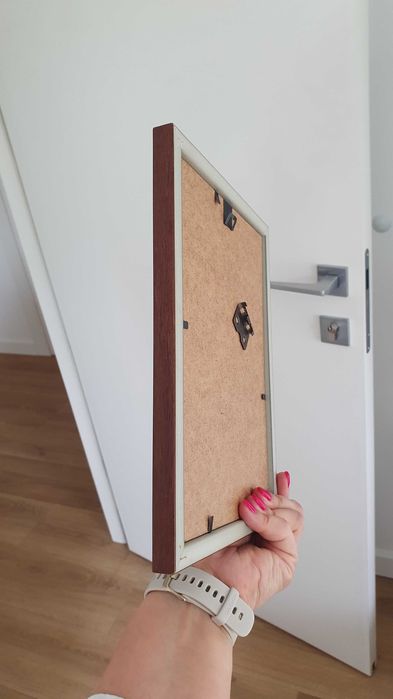 12 szt. dużych ramek 15x21cm w kolorze drewna ze szklaną szybką