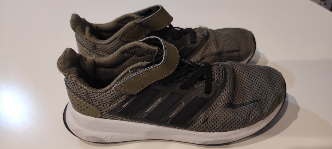 Adidas buty 34 chłopięce