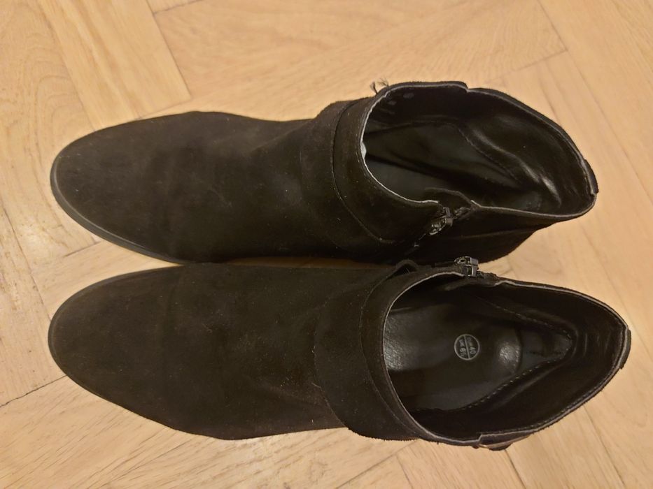Sztyblety damskie, czarne, rozm 40,