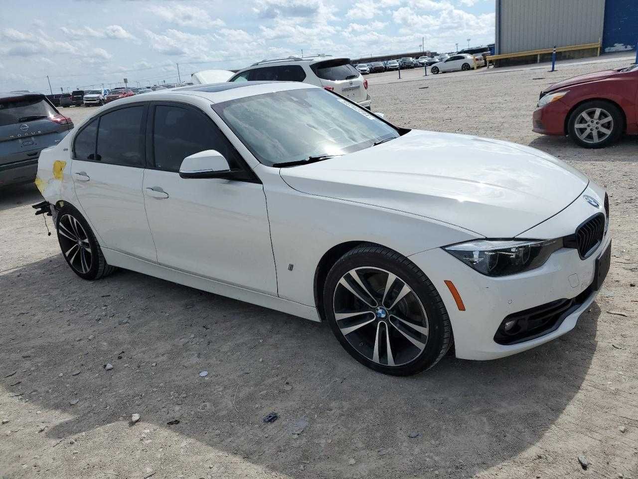 Bmw   330E  2018