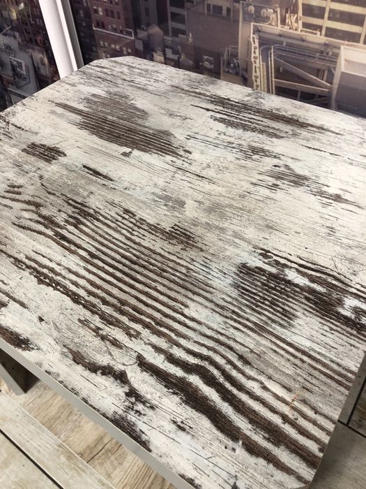 Стіл на колесах/ журнальний стіл на колесах