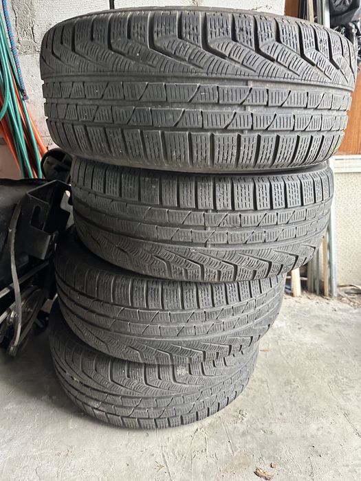 Opony zimowe pireeli r17
