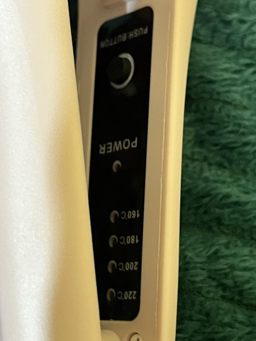 Хвилястий утюжок