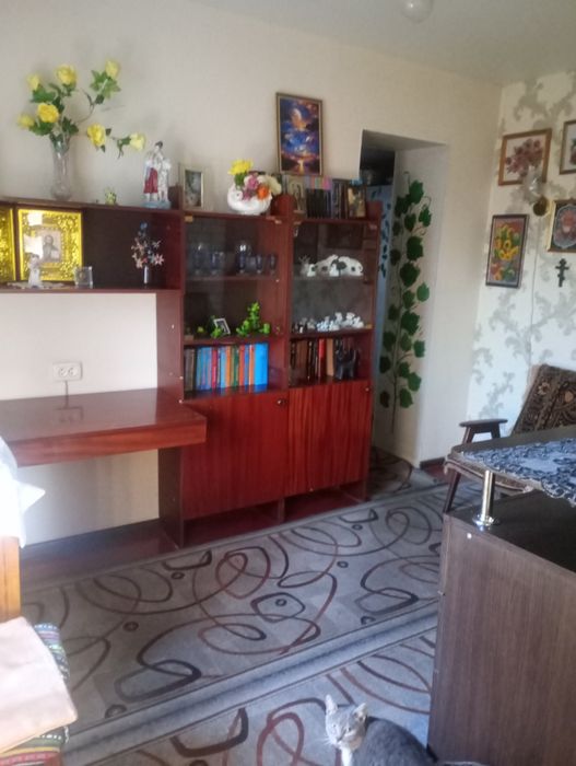 Продаж 1/2 частини будинку.