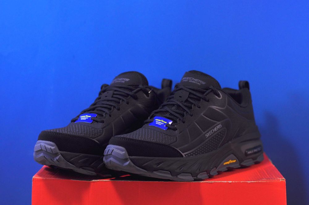 Кросівки Skechers Max Protect , Nike Air Jordan 4 Rm Black оригінал
