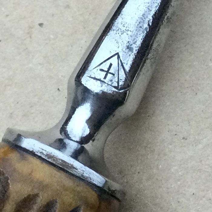 Антикварная большая  вилка для мяса, Solingen