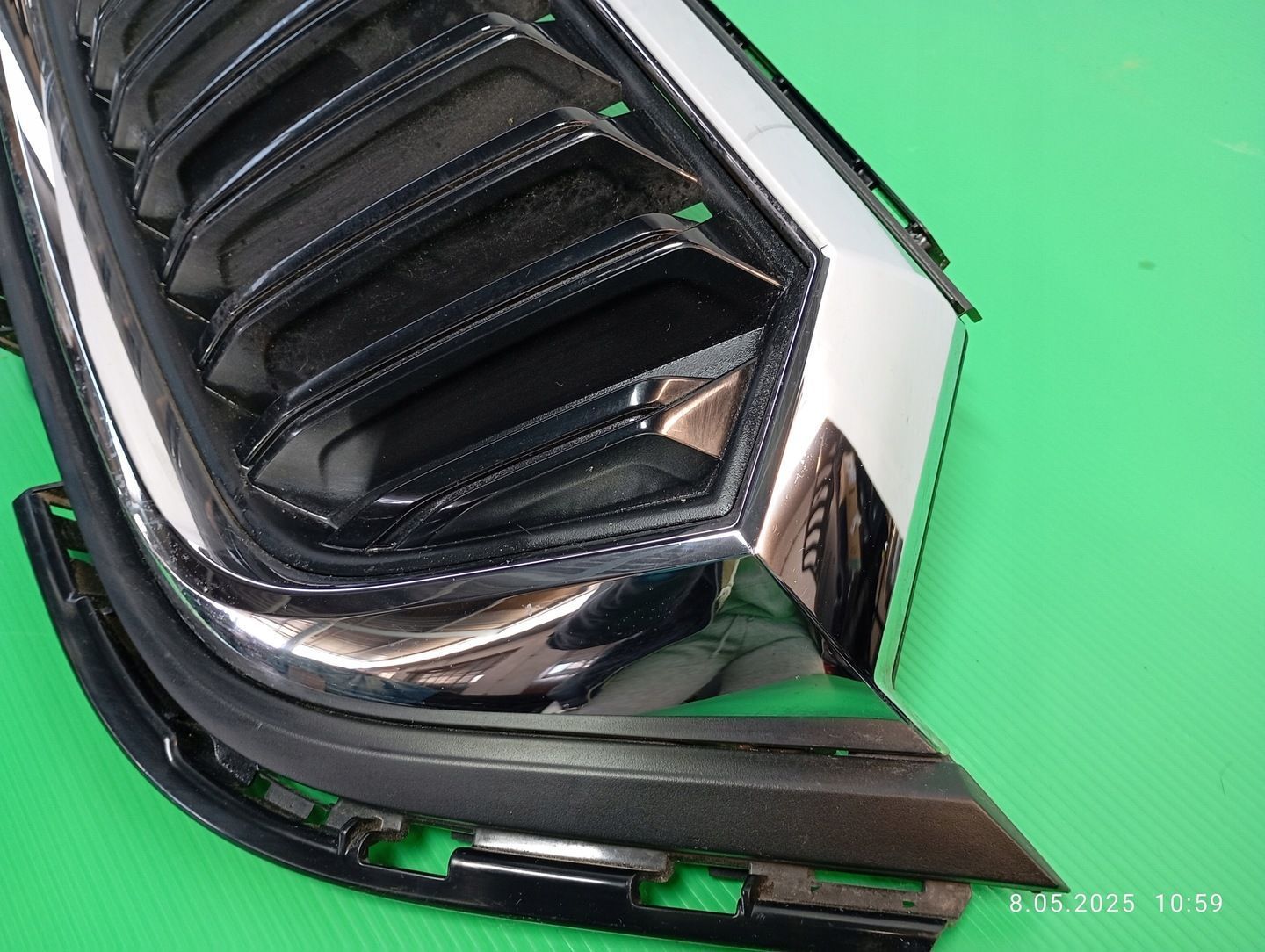 GRILL ATRAPA ZDERZAKA SKODA OCTAVIA 4 5E3853653 19-22