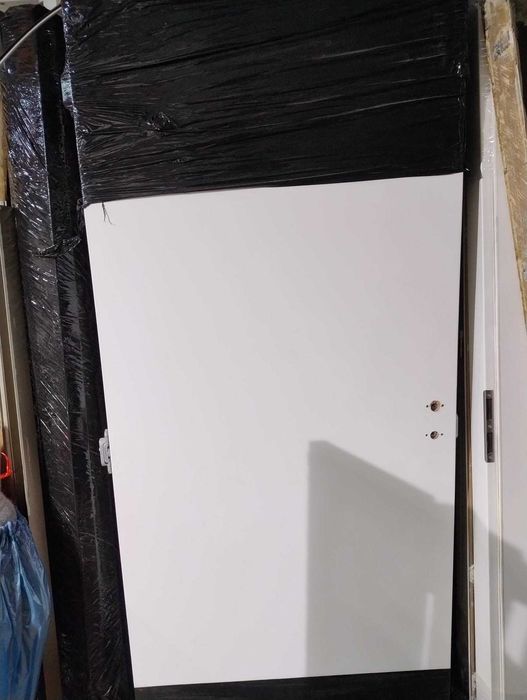 Drzwi 90 białe 2 sztuki lewe i prawe