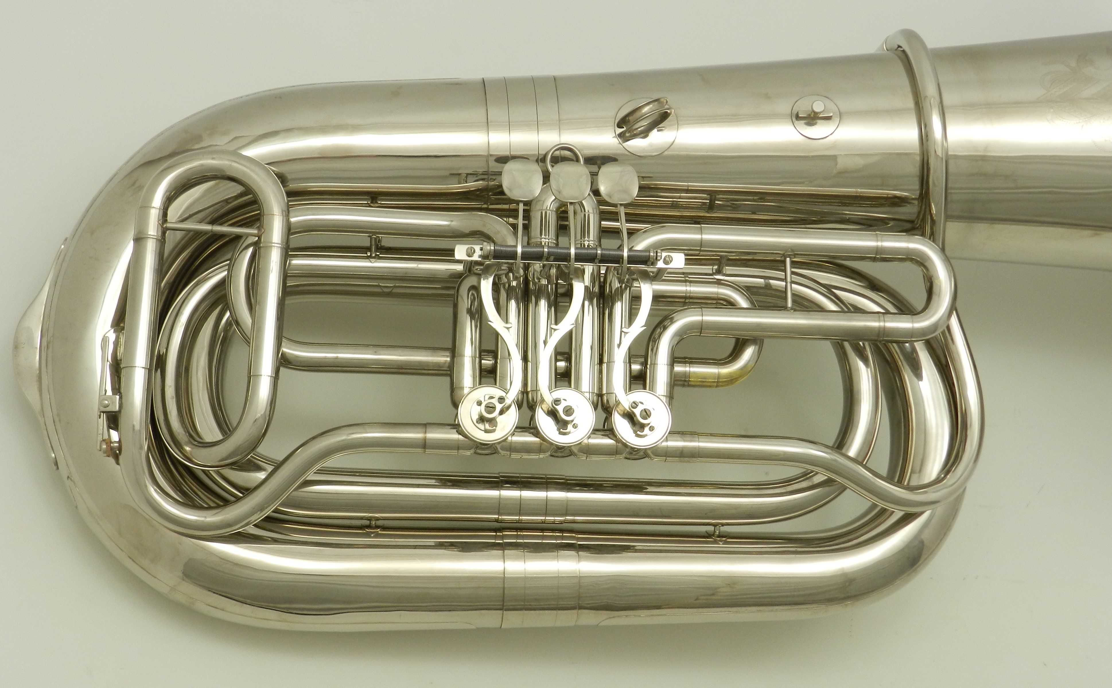 Tuba Bb Amati B&F Po przeglądzie technicznym DR22-287