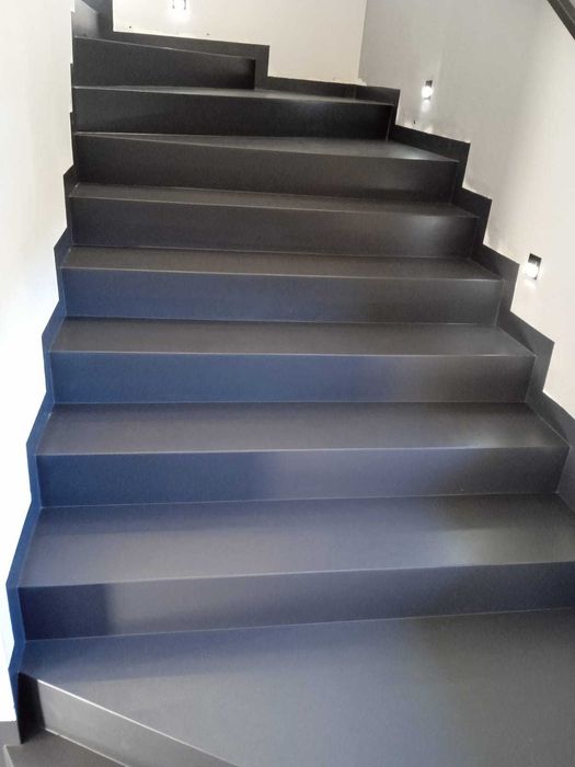 Schody z mikrocementu