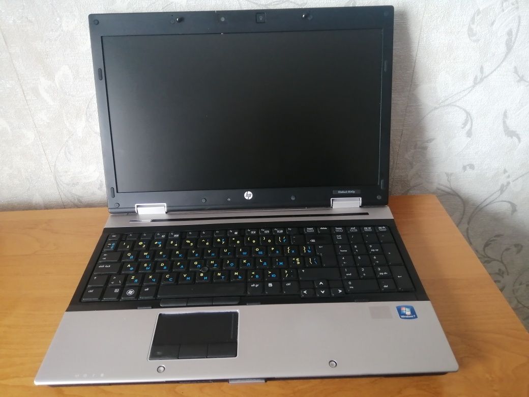HP elitbook 8540p Ноутбук робочий