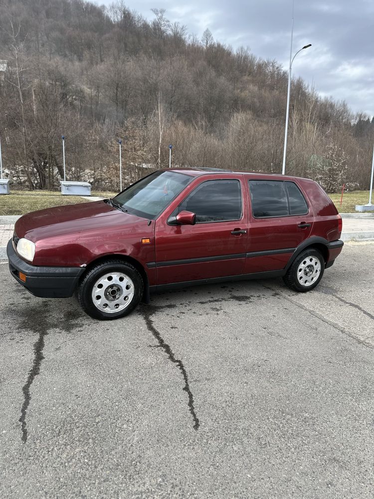 Продам Volkswagen Golf 3