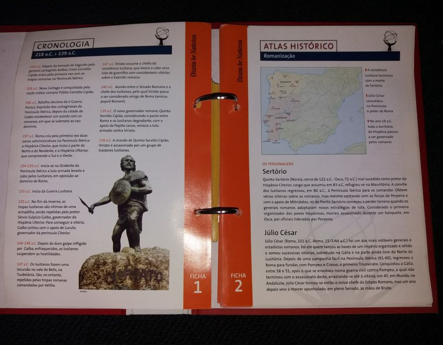 Atlas Histórico Multimédia de Portugal com 10 CD-ROMs e 50 fichas