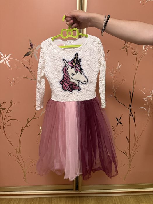 Продам плаття Єдиноріг святкове на дівчинку