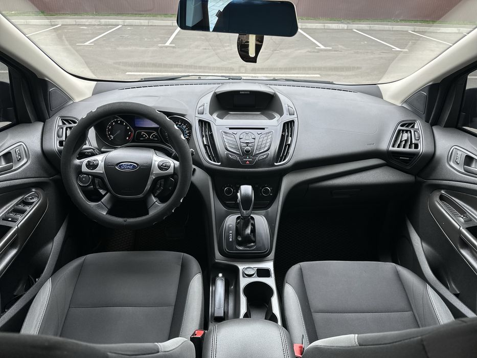 Ford Escape 2,5 газ/бенз Автомат