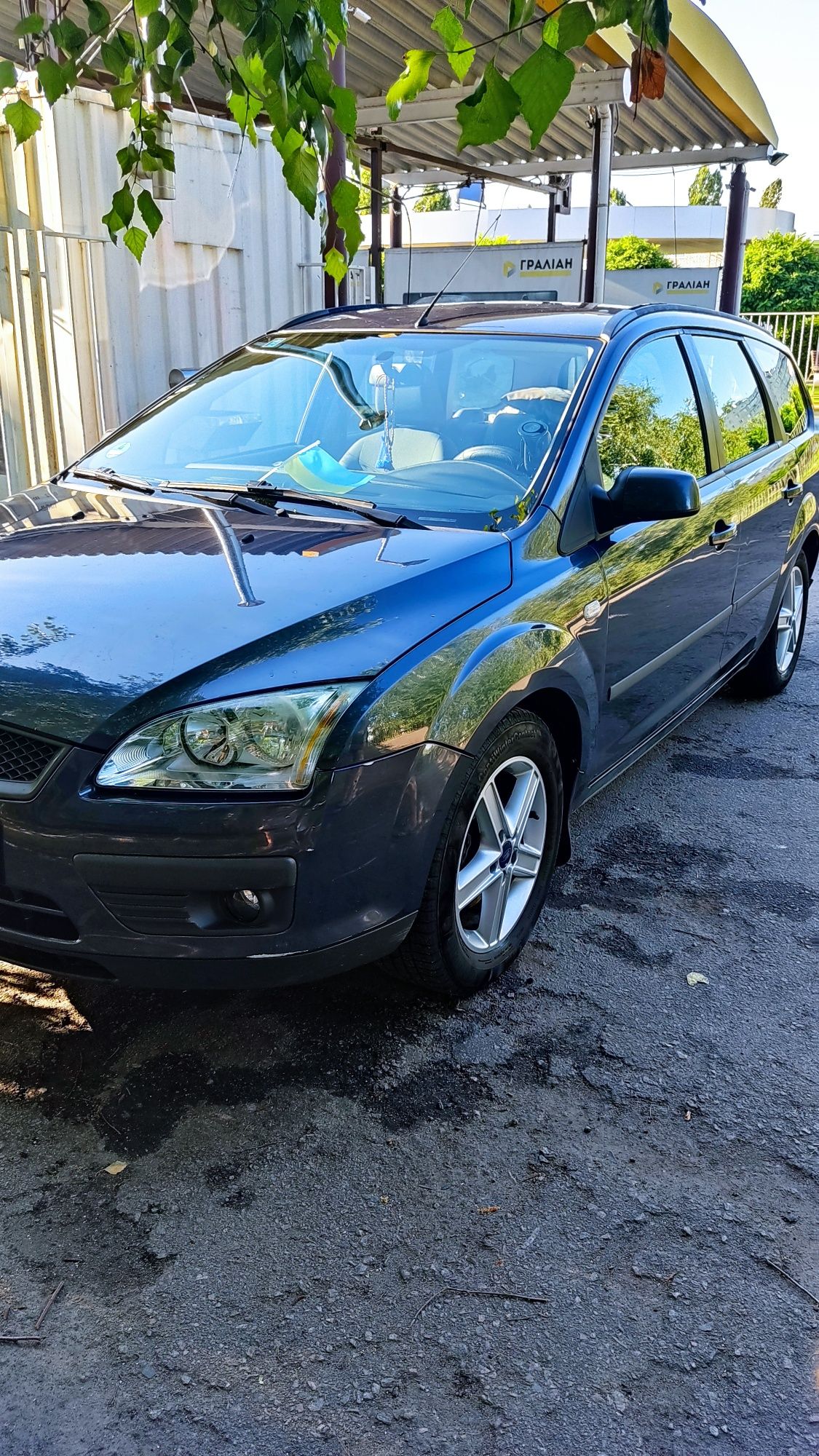 Ford focus 2006 року 1,6 бензин