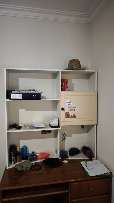 Estante de secretária