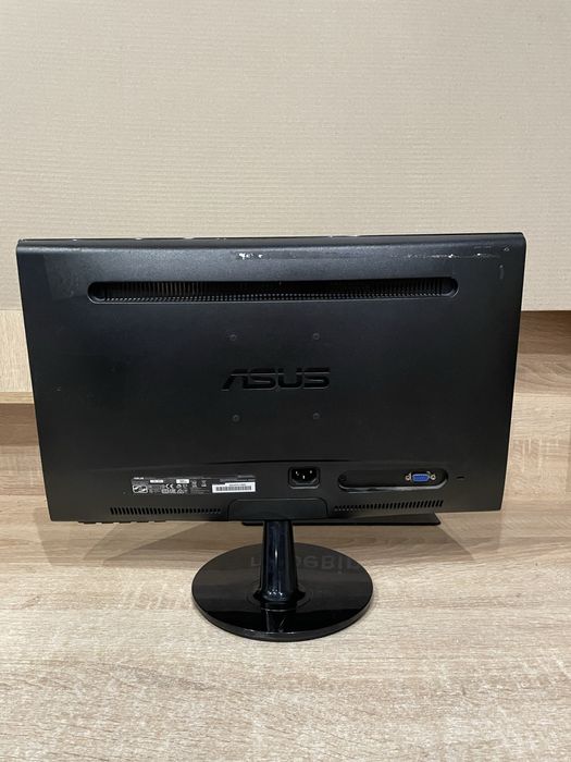 монітор LG, Acer , Asus, Samsung 19,5 дюймів