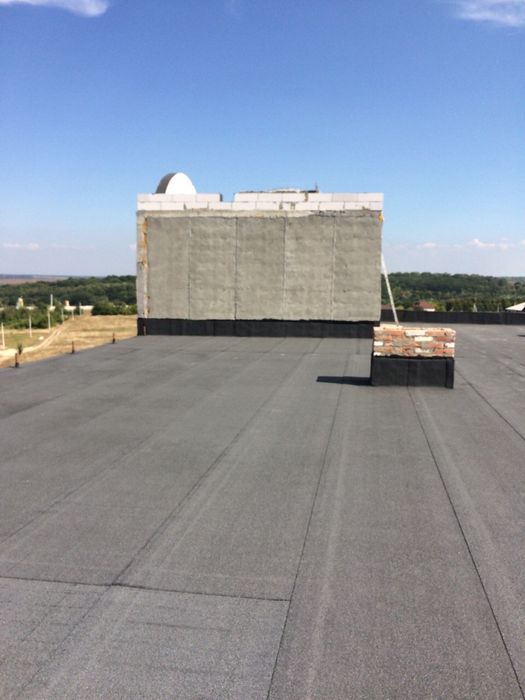 Покрівельні роботи-єврорубіроід