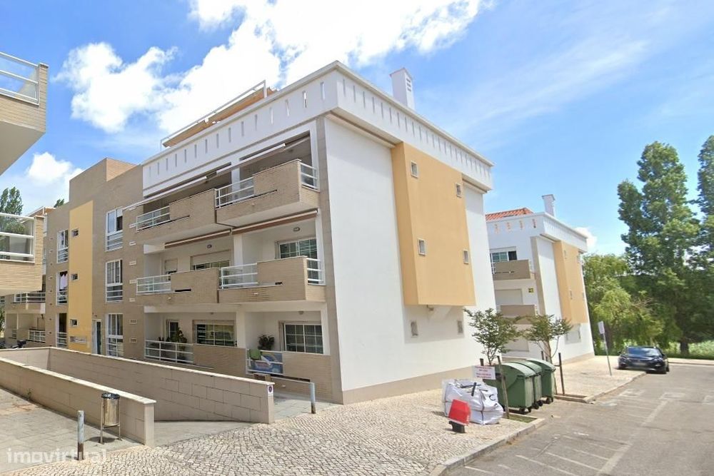 Apartamento Duplex em Palhas, Barreiro