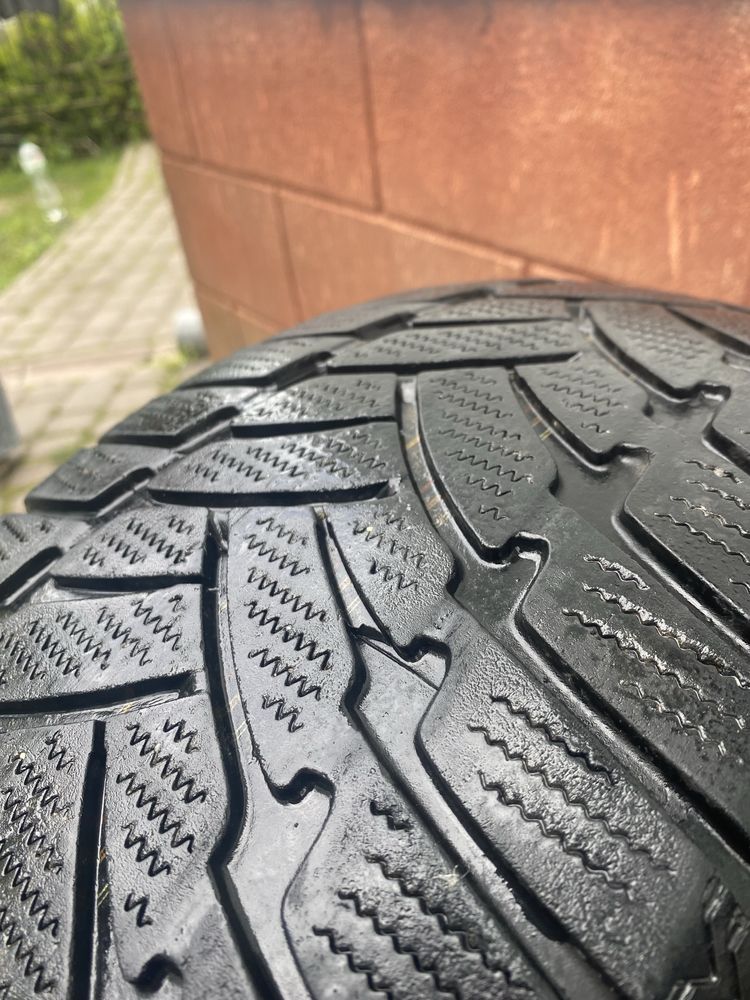 Продам 2 колеса runflat Dunlop 225/50/17