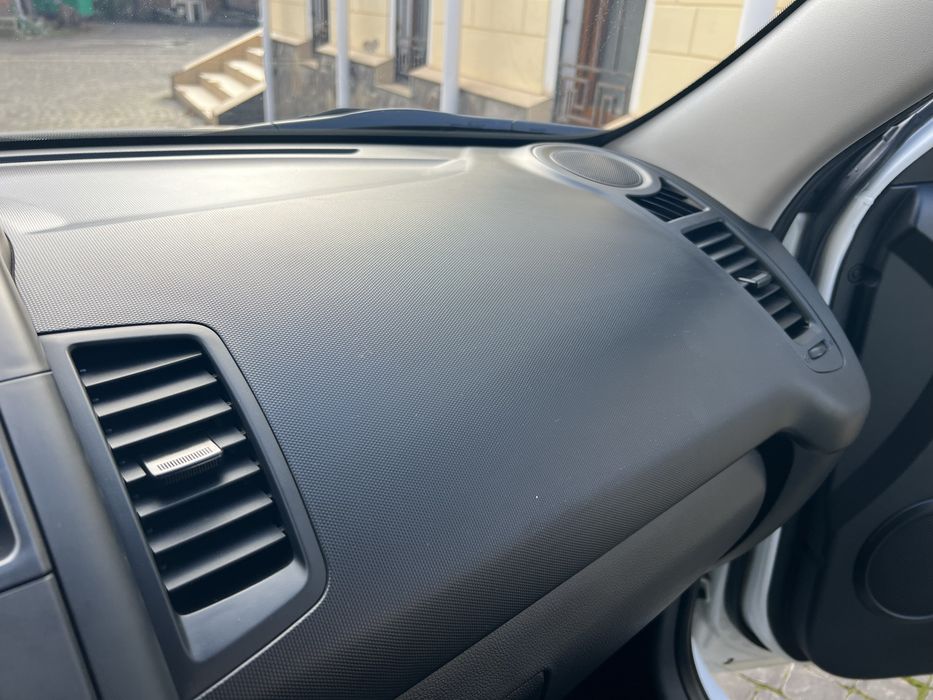 Білий KIA SOUL 2013 1.6 Газ-бензин Механіка 95000км пробіг