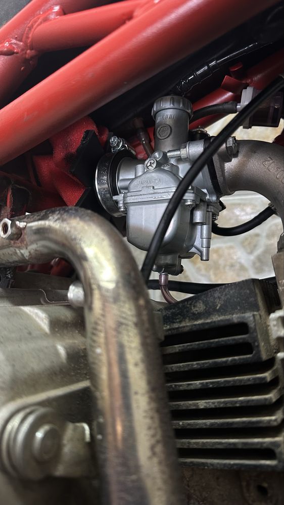 Pit bike Tox knight 125cc (transmissão por substituir)
