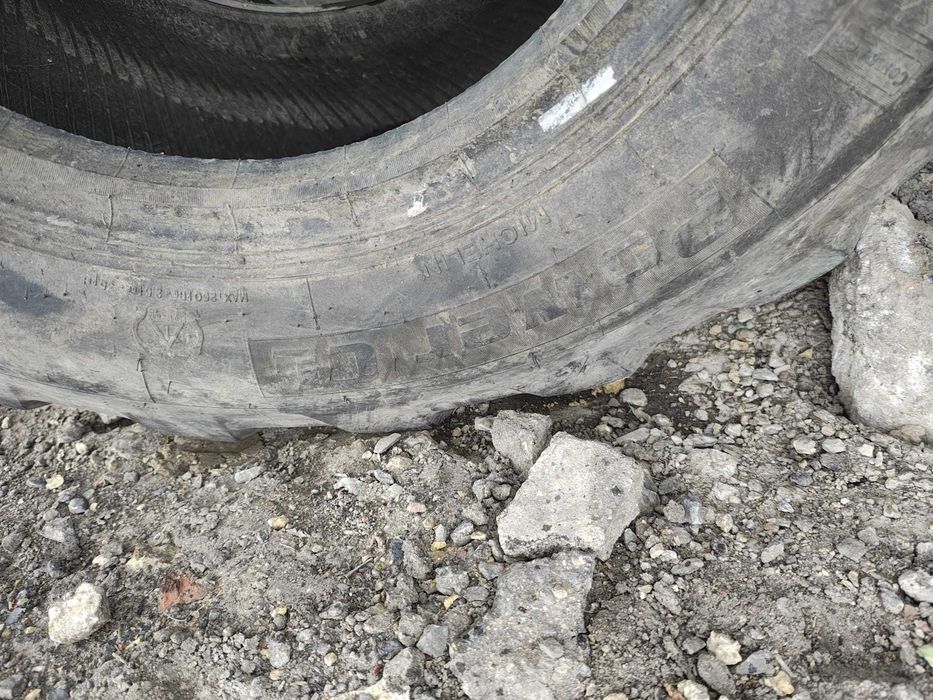 Opony przemysłowe 340/80-18 Michelin koparko ładowarka JCB Cat Case