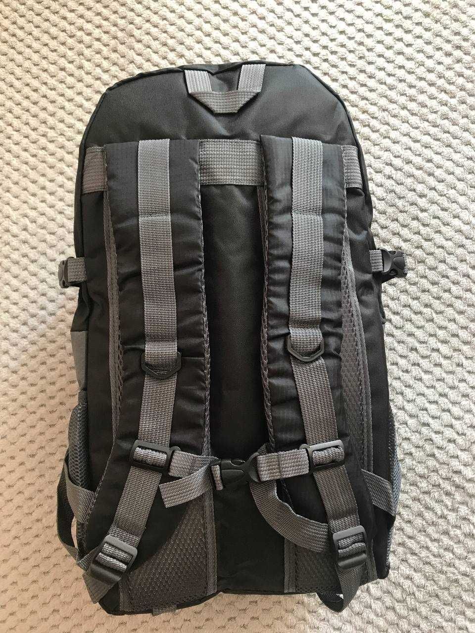 Рюкзак 30L чорний
