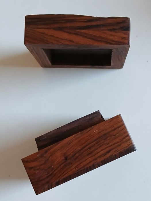 Caixinha de madeira vintage