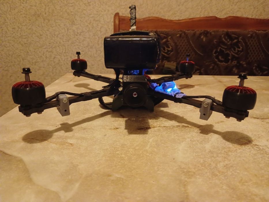 Тепловой фпв дрон 10