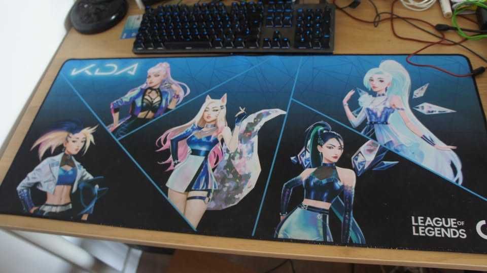 Tapete de Rato League of Legends KDA Logitech