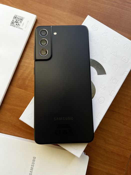 Samsung S21 FE 5G 128 GB pamięci