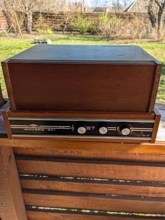 Проигрыватель аккорд 201 для пластинок.