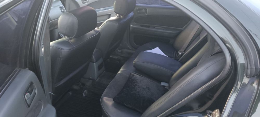 Nissan Maxima A32 3.0 V6