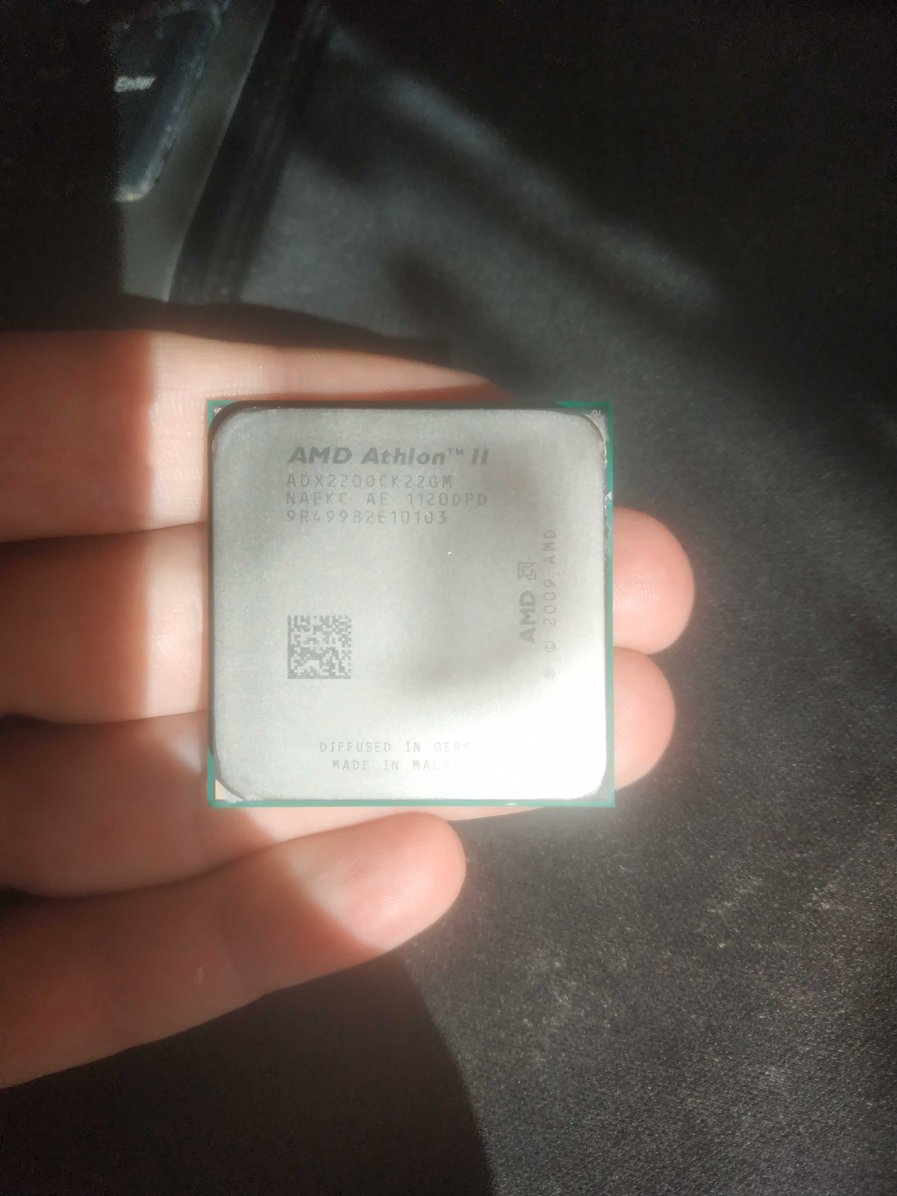 Процессор AMD Athlon II X2 220 2.8 Ghz ADX2200CK22GM Socket AM3, AM2+