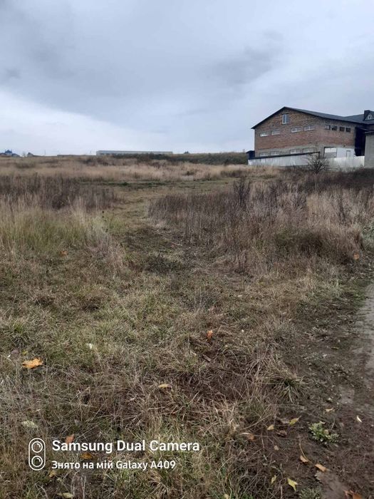 Земельна ділянка поруч Turbowest
