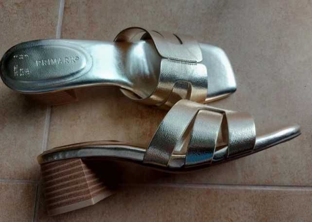 Eleganckie klapki Primark nowe r.36 / 23 wkł.