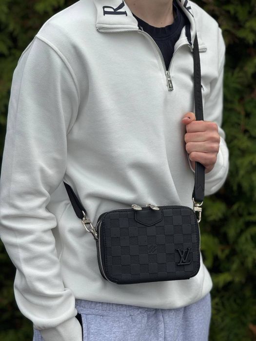 Сумка Louis Vuitton мужская черная сумка Лв через плечо LV барсетка