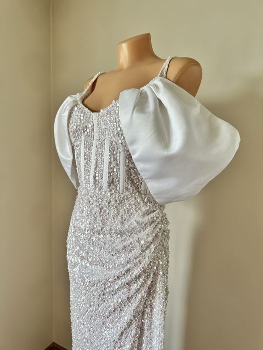 Nowa suknia ślubna cekinowa ASOS rozmiar 36 wesele cywilny poprawiny